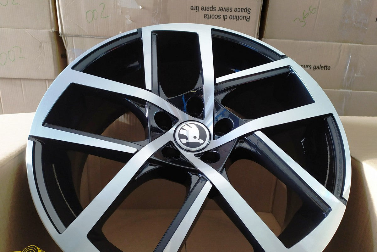 KIT4 Cerchi In Lega 18 Pollici Per SKODA Fabia Kamiq Scala