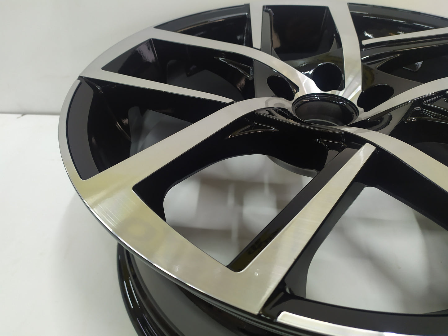KIT4 Cerchi In Lega 18 Pollici Per AUDI A1 S1 Sportback