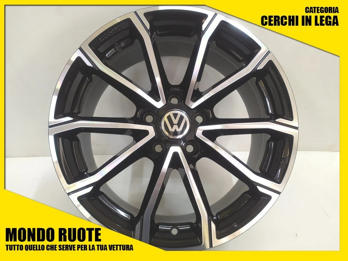 MAK cerchi in lega 17 pollici Volkswagen Tiguan nero lucido con razze diamantate e logo VW