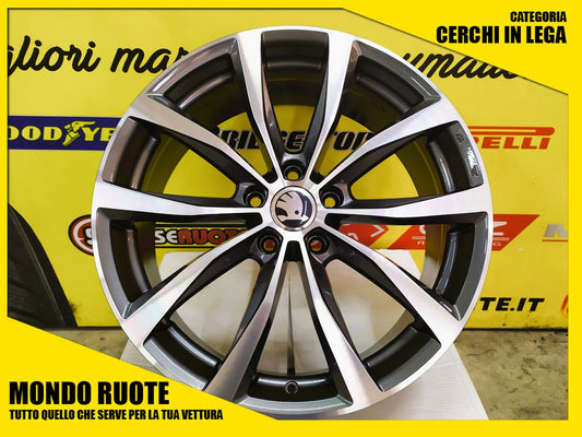 N4 SKODA OCTAVIA 2020 IN POI RS SCOUT WAGON - 19 Pollici 4 Cerchi in Lega MAK WOLF