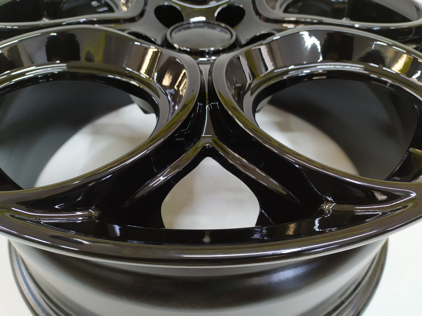 KIT 4 Cerchi in Lega EW24 da 18 Pollici per ALFA ROMEO GIULIETTA 159 BRERA SPIDER